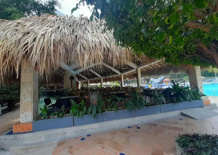 Costa Azul Suites 906